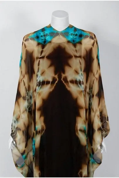 1972 Halston Couture Graphic Tie-Dye Print Silk Bohemian Maxi Dress Caftan