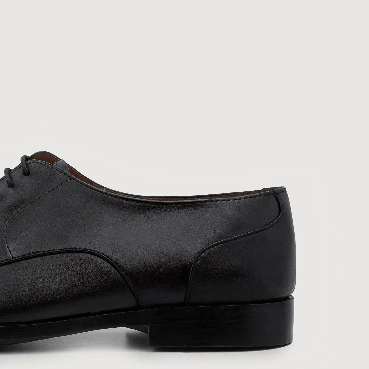 Attorney Derby Black Leather Shoes