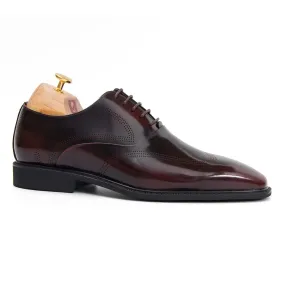 Brown leather oxford shoes