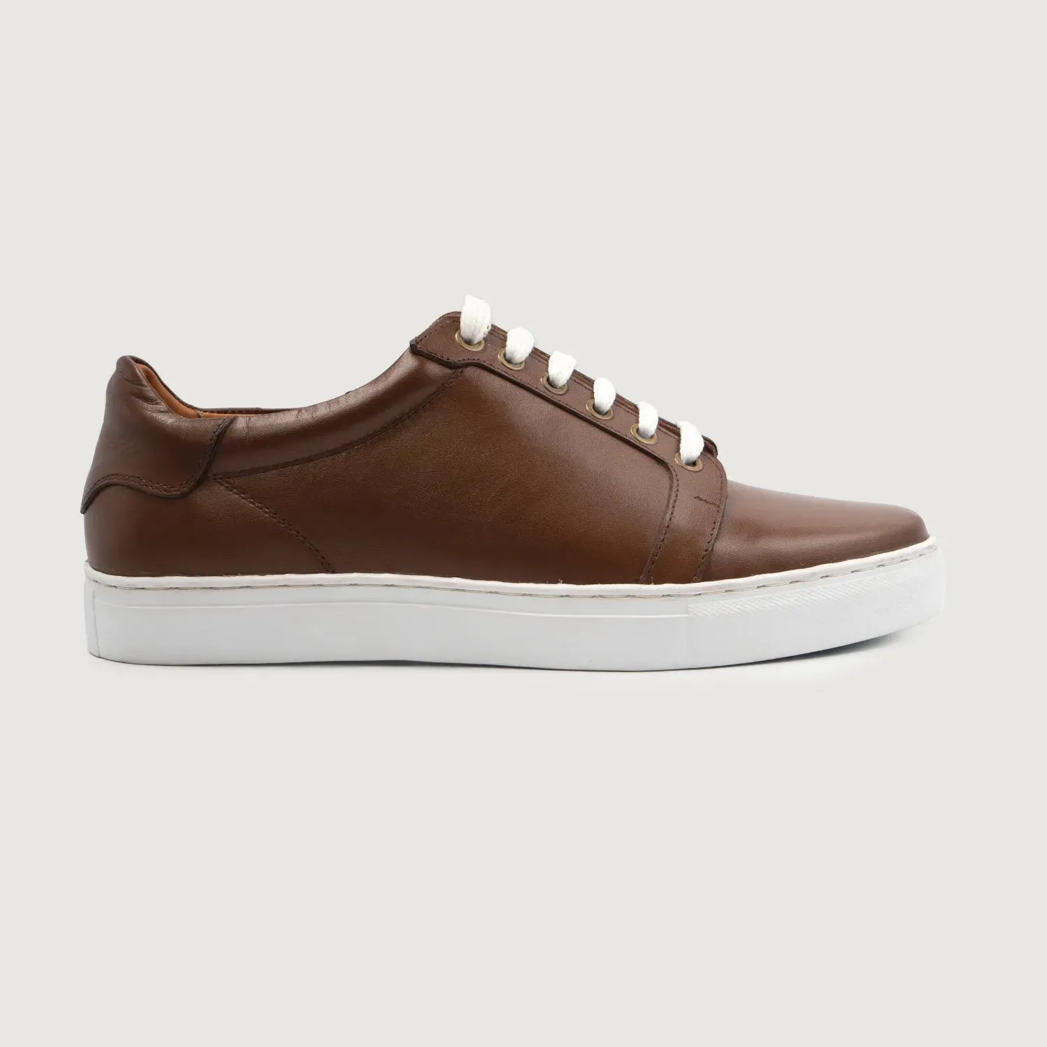 Carter Runn Brown Leather Sneakers