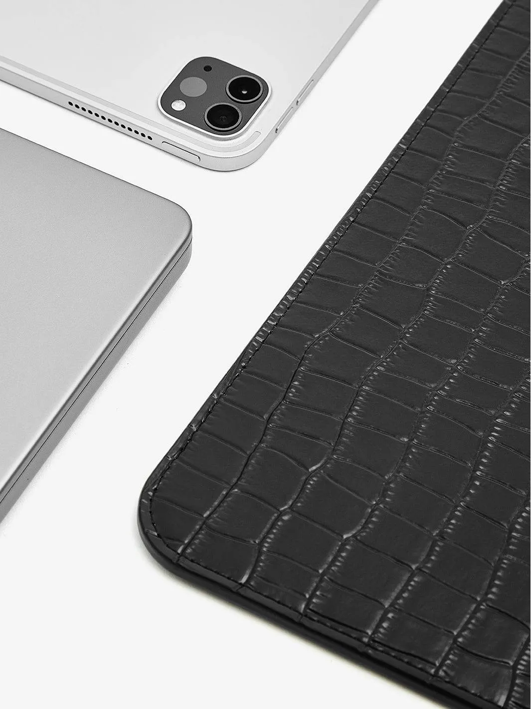 Crocodile iPad Case