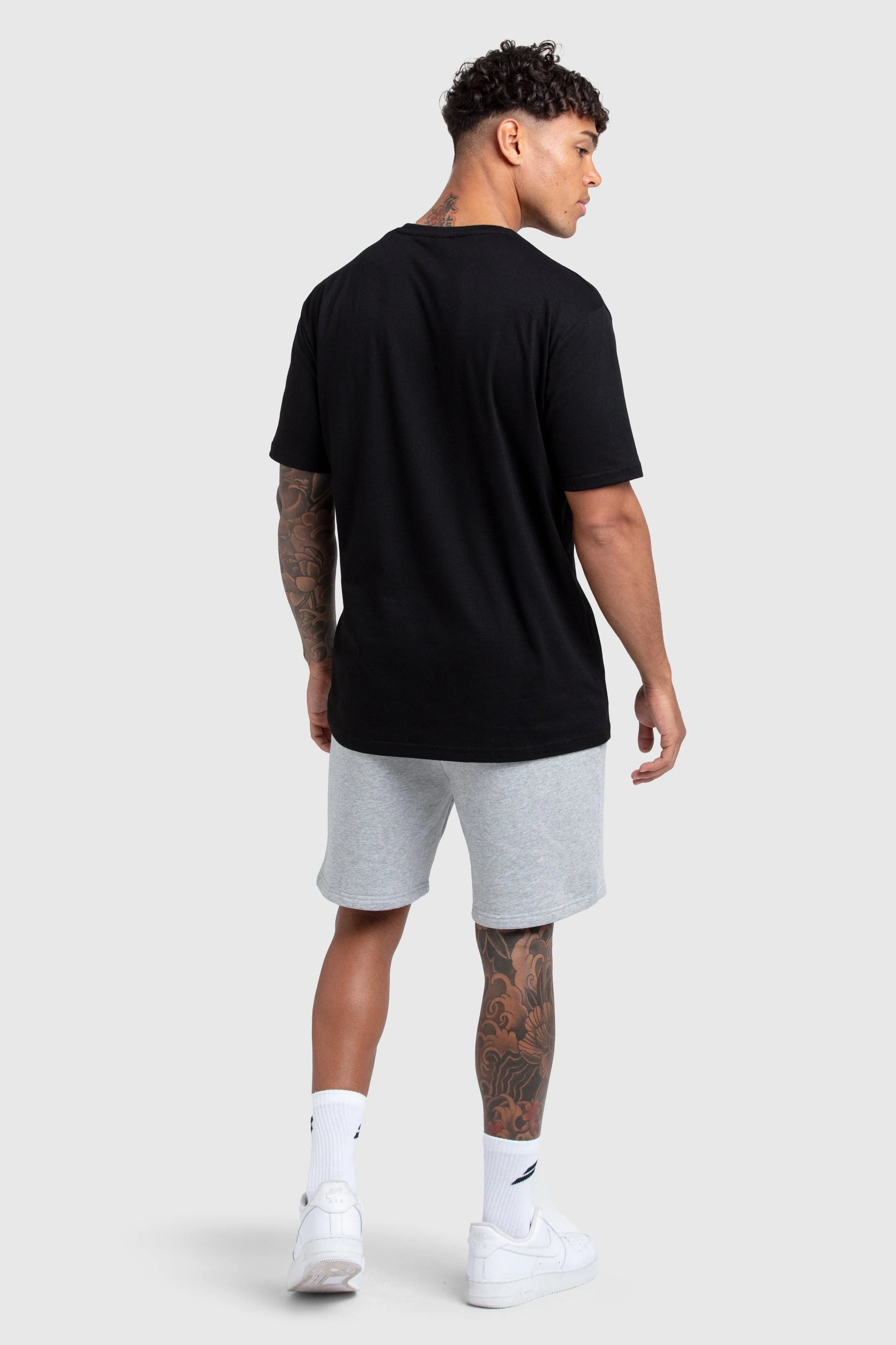 Essential Regular Fit Tee - Black