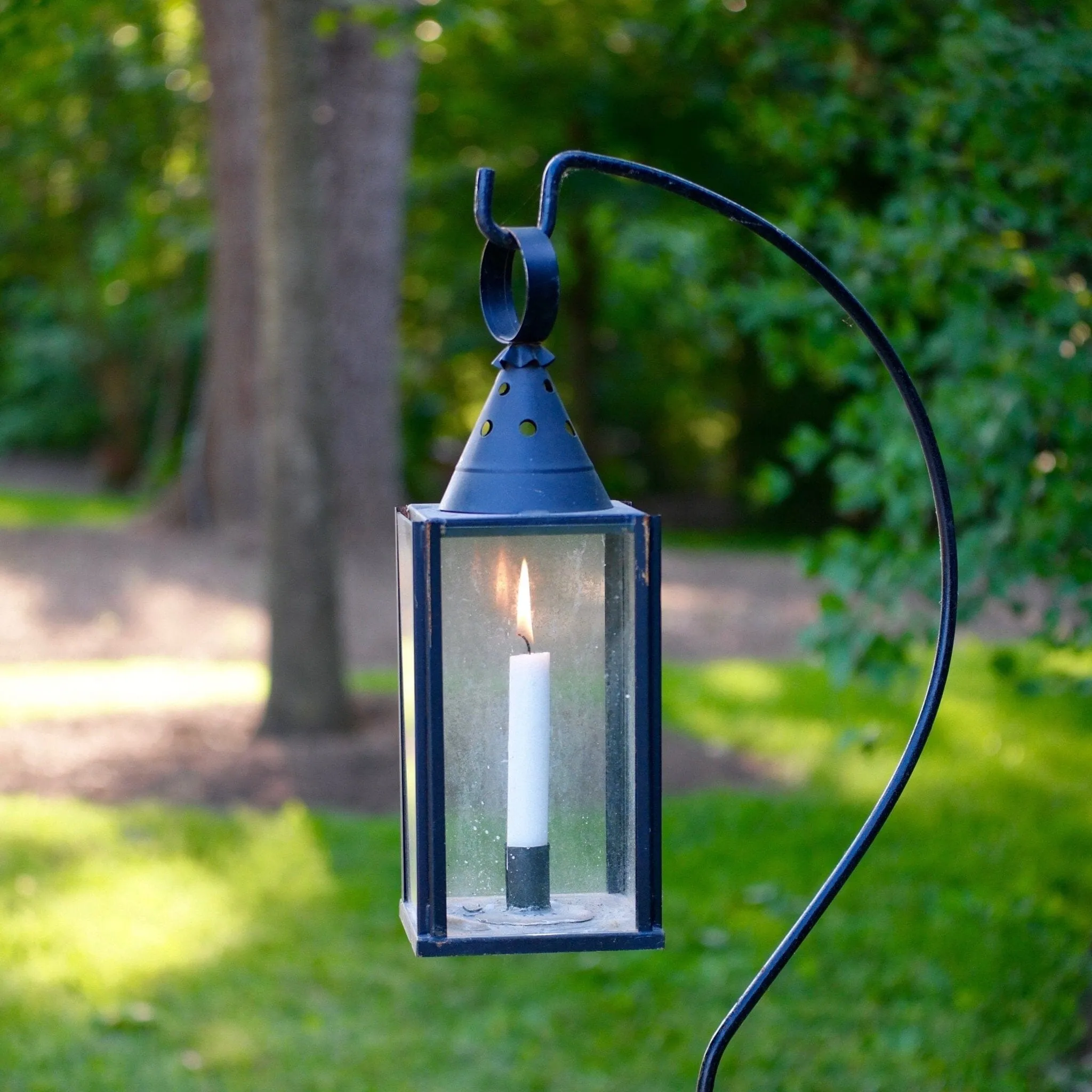 Mount Vernon Colonial Black Lantern