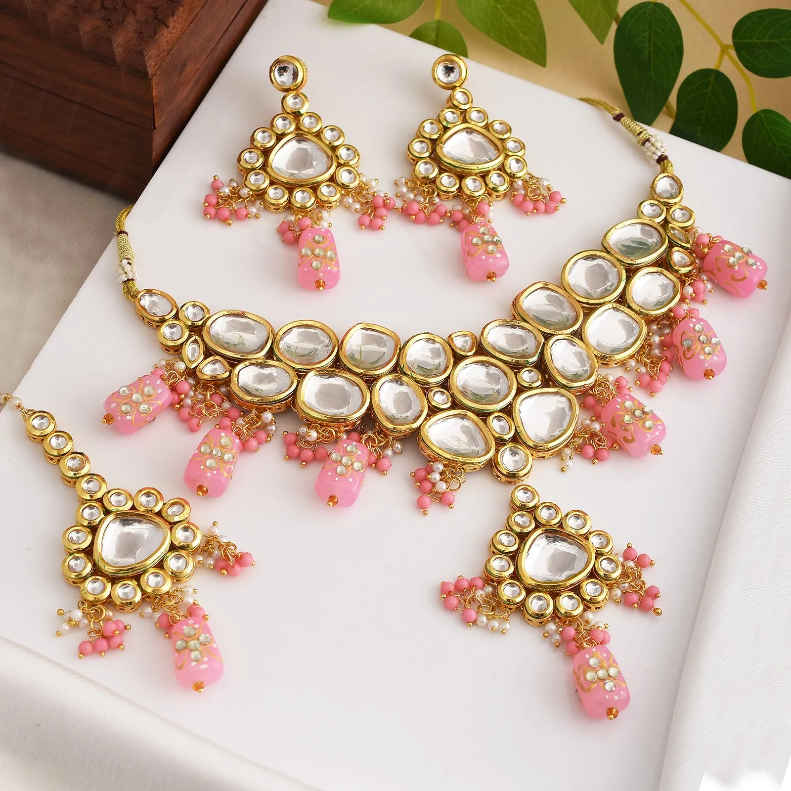 Mukta Kundan Necklace Set